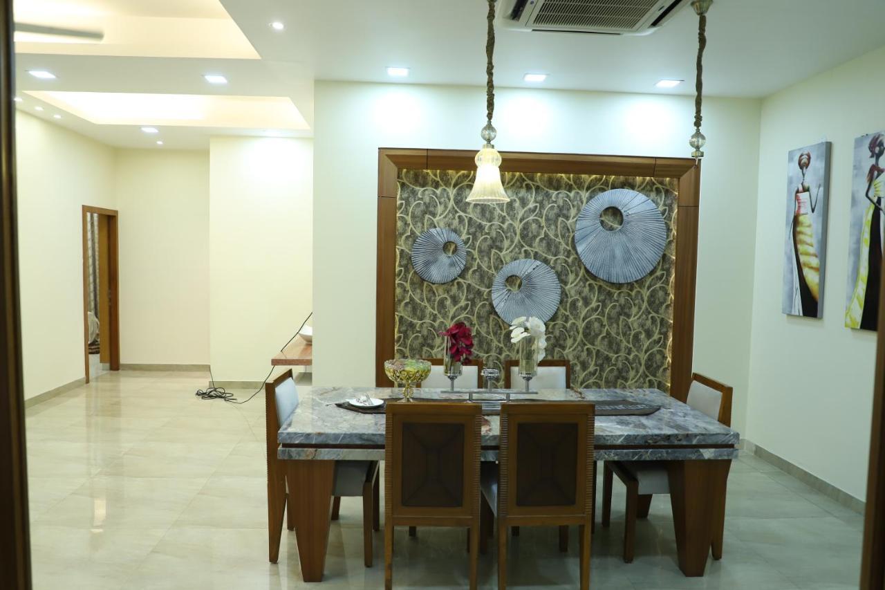 פאטנה Republic Hotel מראה חיצוני תמונה